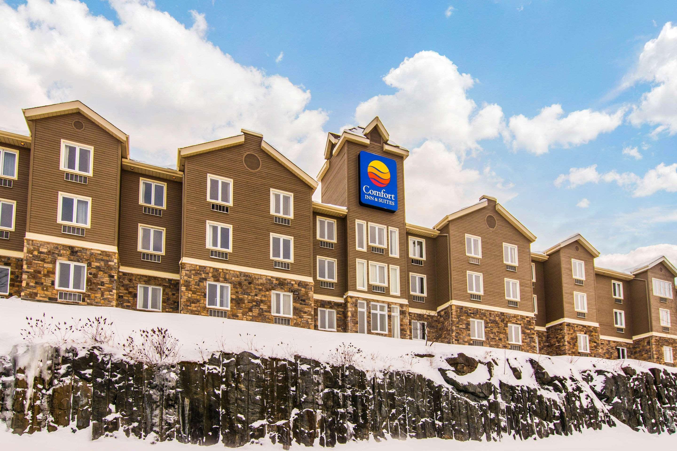 Comfort Inn & Suites Saint-Jerome Exterior photo