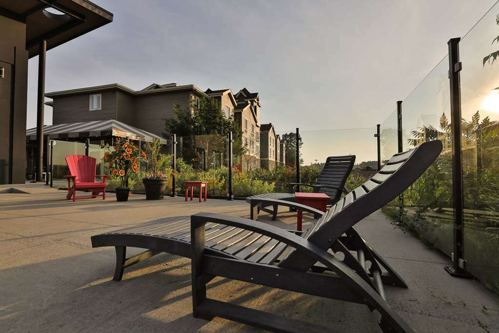 Comfort Inn & Suites Saint-Jerome Exterior photo
